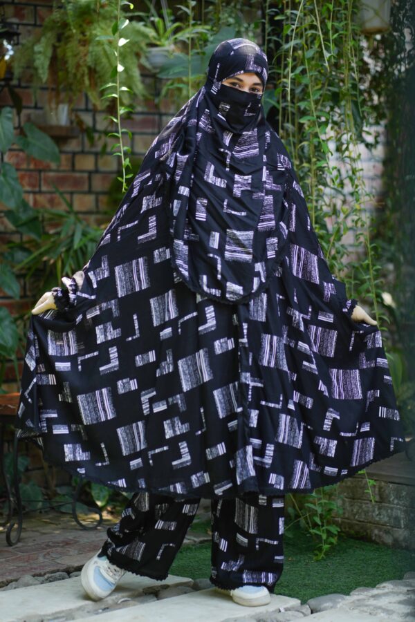 Khimar With Plazu - Image 2